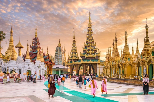 Monywa - Budista Hlaungdawmu