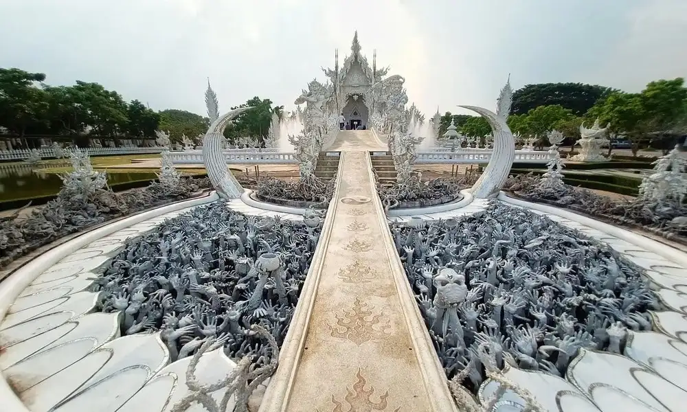 Wat Rong Khun