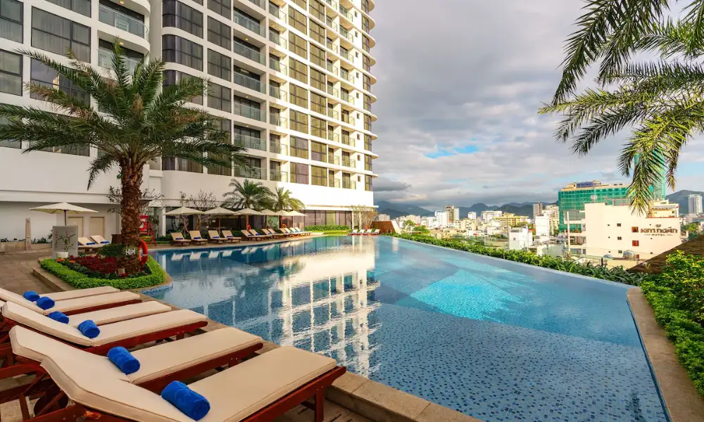 Meliá Vinpearl Empire Nha Trang